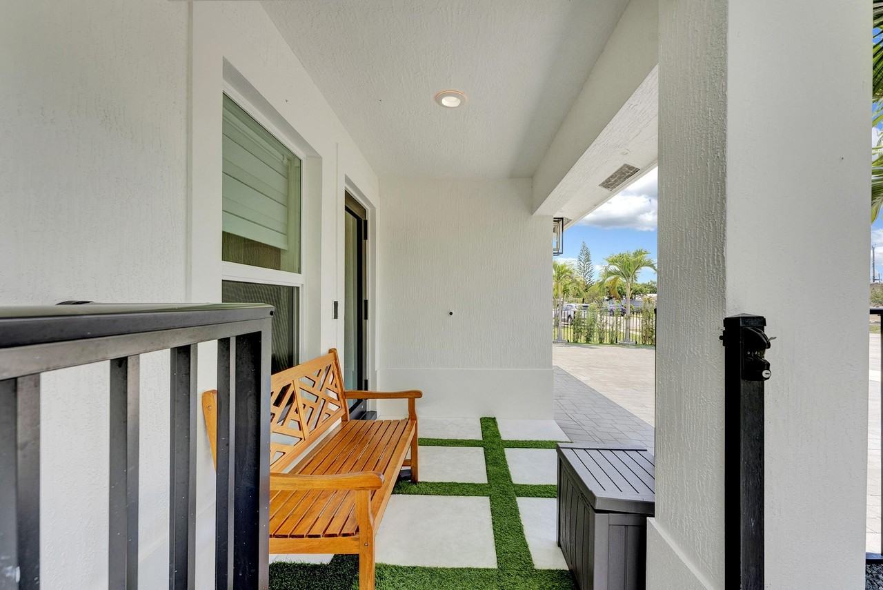 413 Sw 15th Ave - Photo 6 of 38