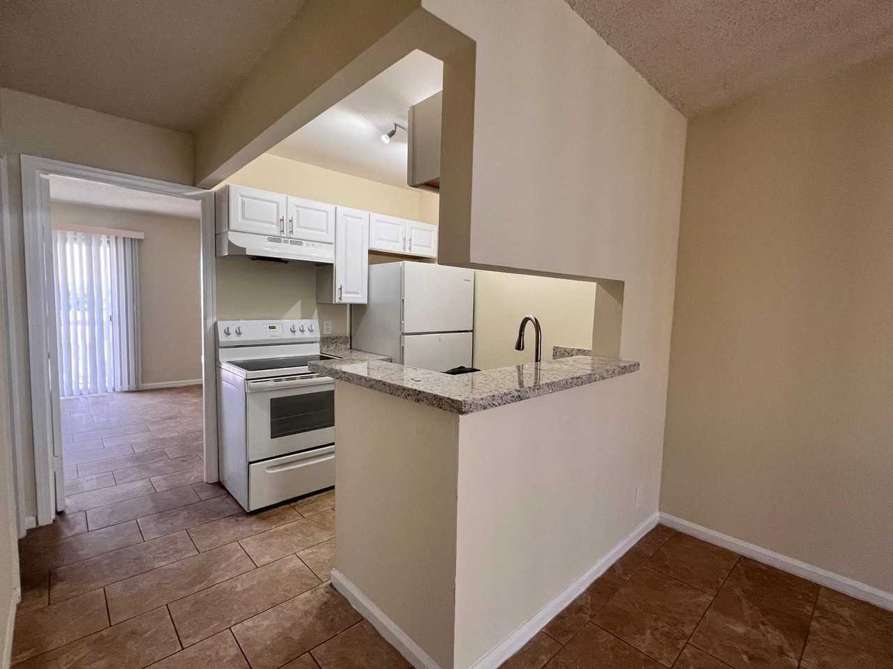 1500 N Congress Ave #A313 - Photo 2 of 18