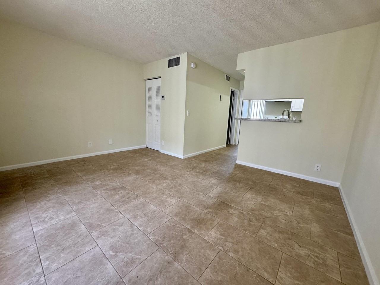 1500 N Congress Ave #A313 - Photo 4 of 18