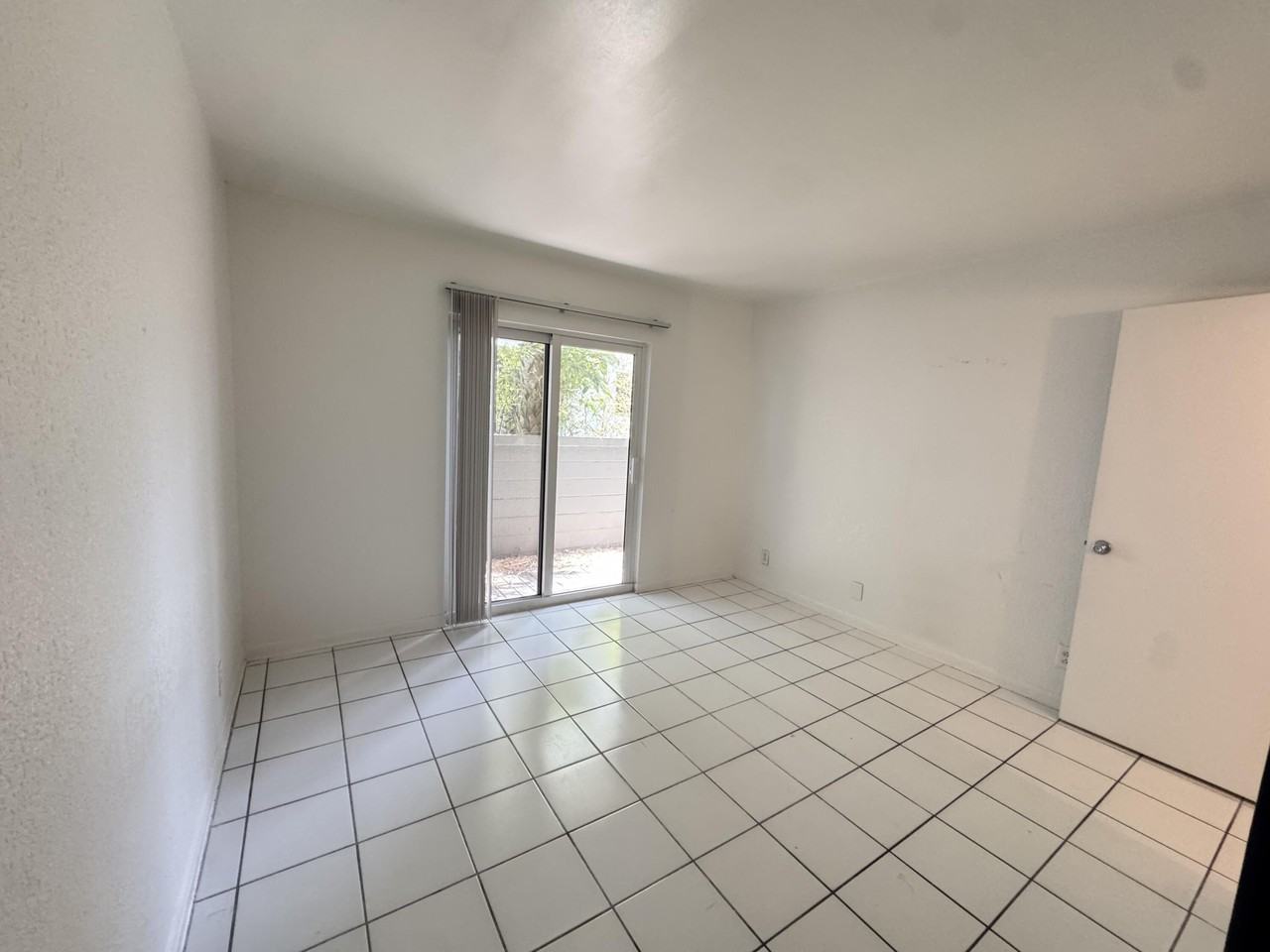 1100 S Lake Dr #9 - Photo 5 of 10