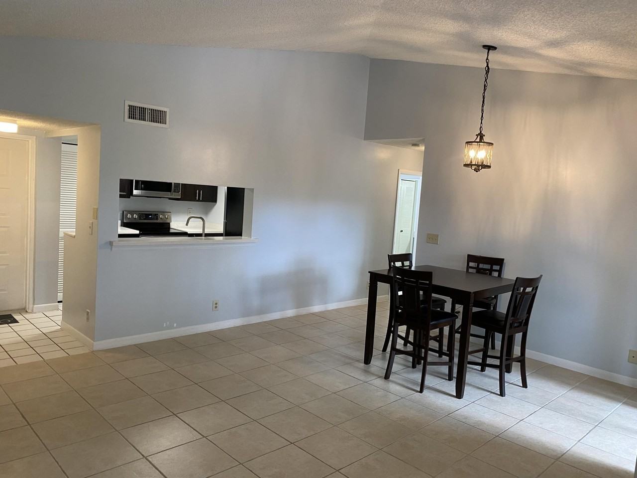 9899 Westview Dr #527 - Photo 4 of 12