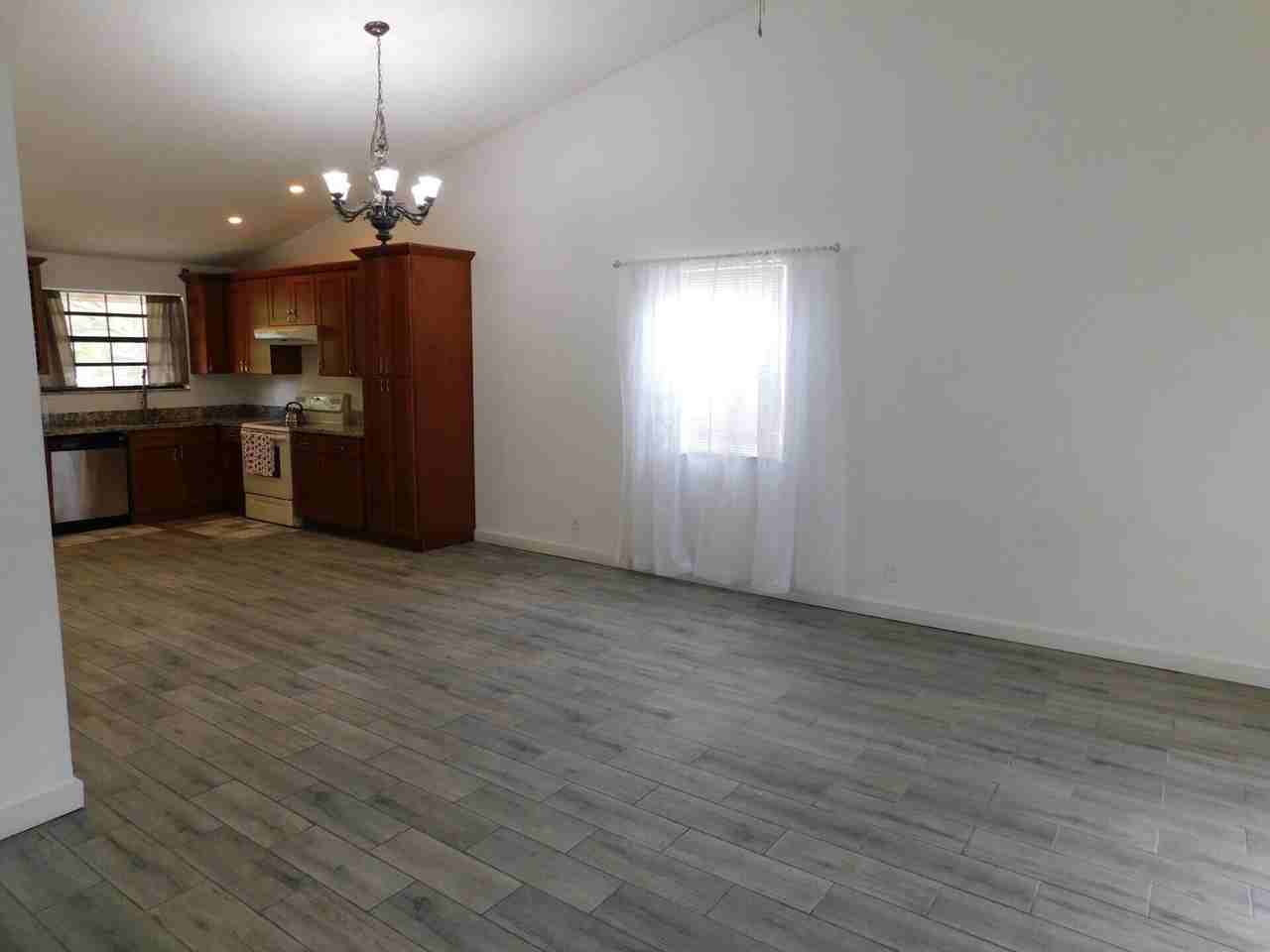 3006 Congressional Way - Photo 6 of 42