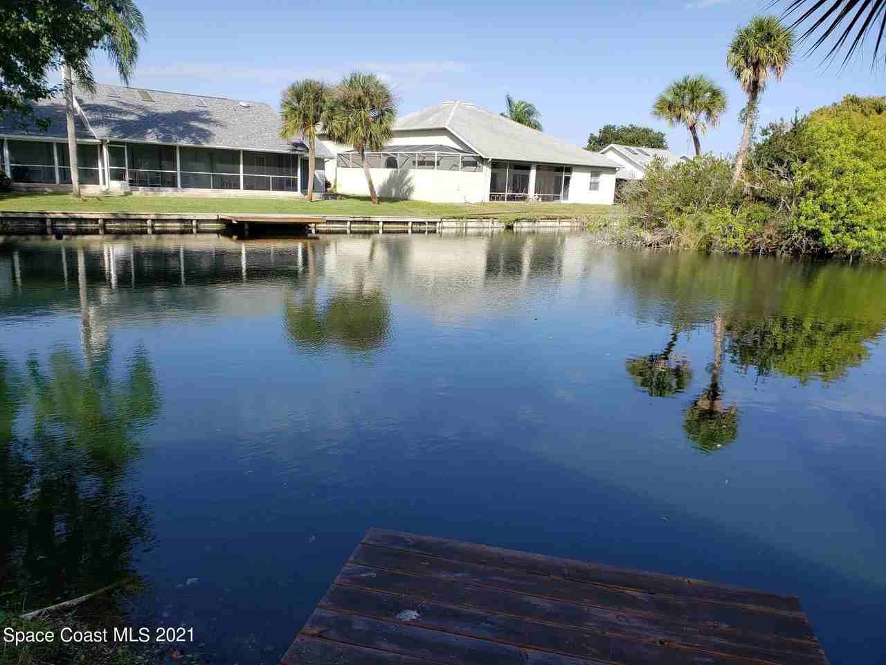 2575 Palm Lake Dr - Photo 5 of 28