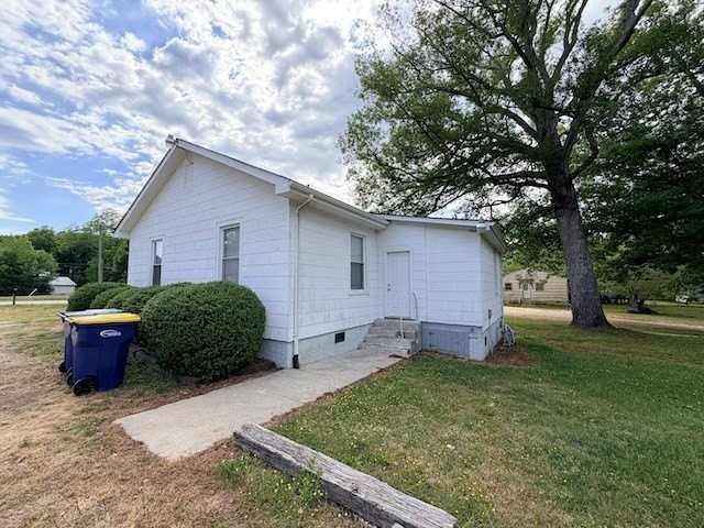 503 E Main St - Photo 2 of 19
