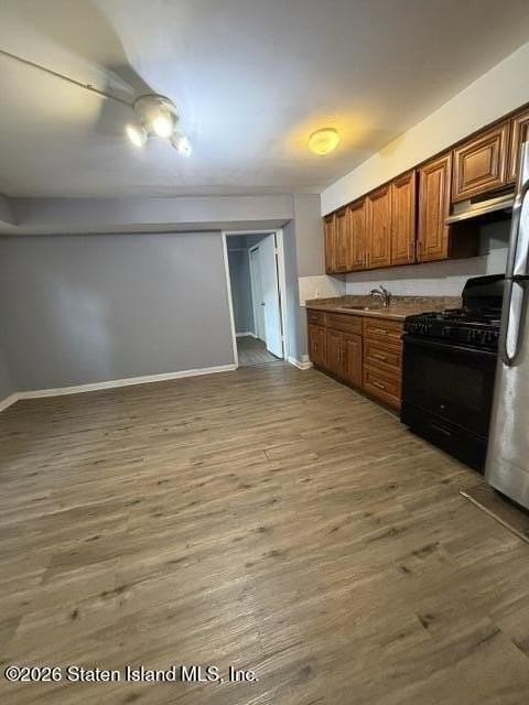 423 Lisk Ave - Photo 5 of 10