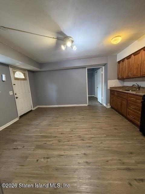 423 Lisk Ave - Photo 7 of 10