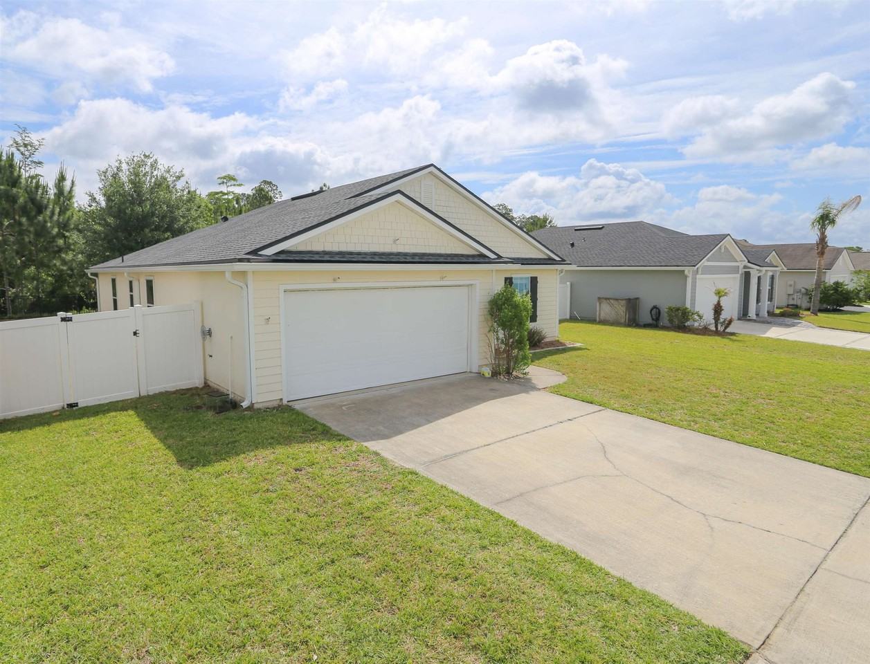 56 Green Palm Ct - Photo 5 of 39
