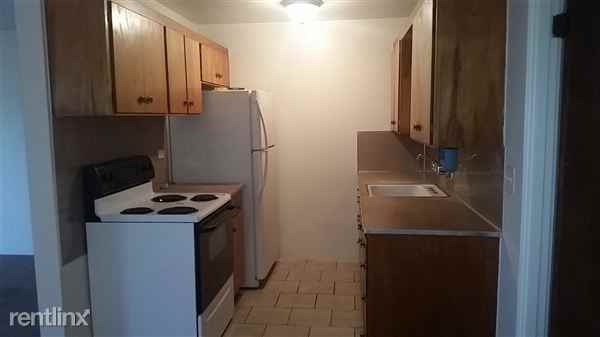 1018 W Nickerson St - Photo 2 of 9