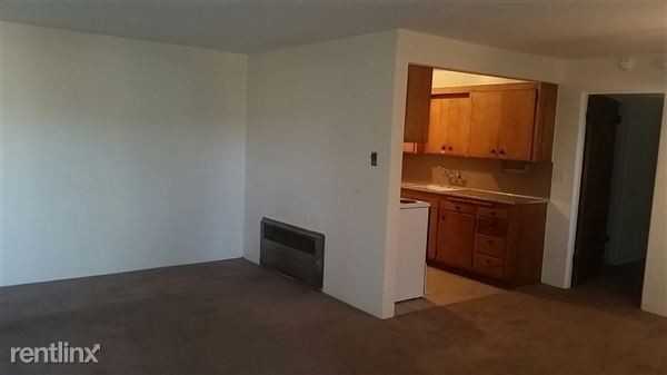 1018 W Nickerson St - Photo 3 of 9