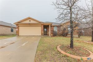 featured image of 5001 Bridgewood Dr