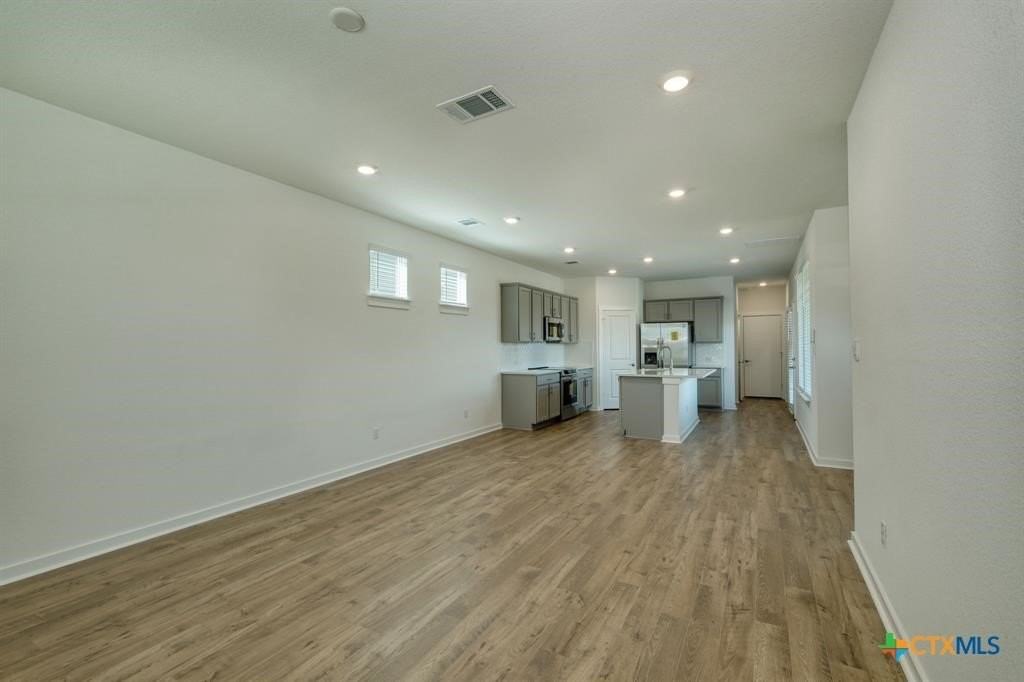 2438 Wallin Bradley Dr - Photo 3 of 15