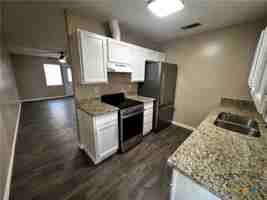 featured image of 301 Rockwood Dr #J4