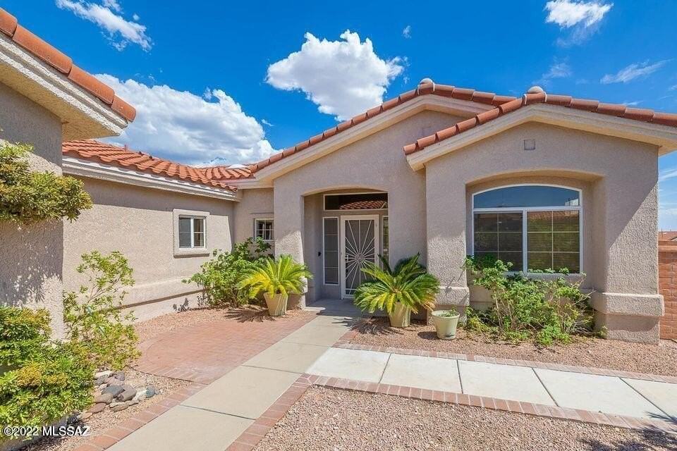 14256 N Greenspun Pl - Photo 2 of 35