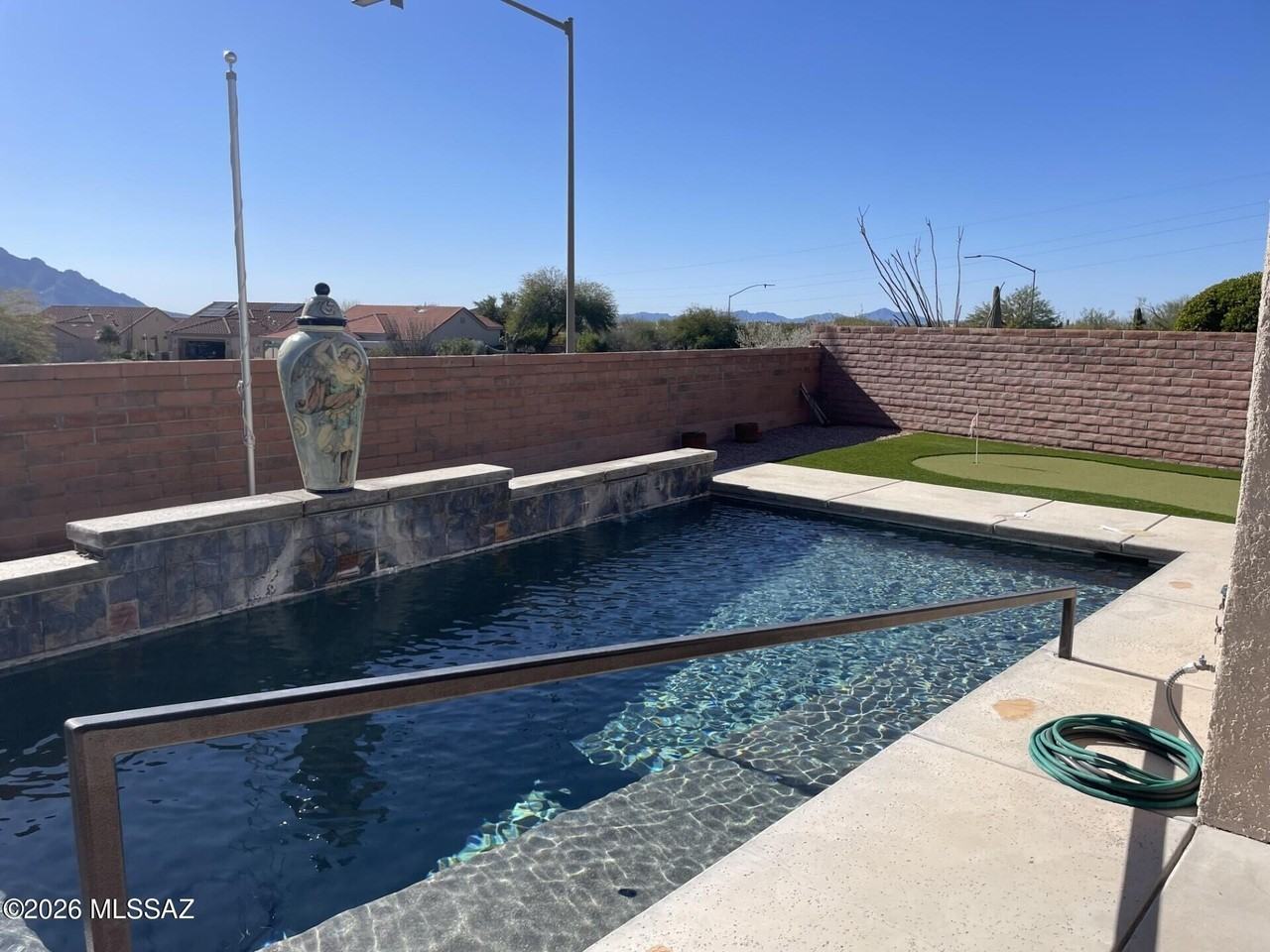 14256 N Greenspun Pl - Photo 3 of 35