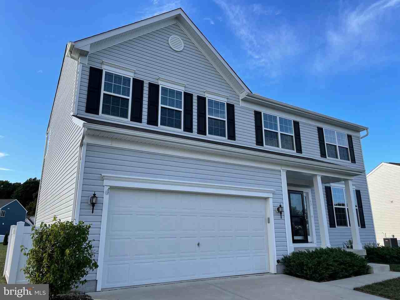 43 Boone Ct - Photo 3 of 36