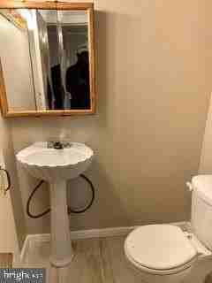2528 Mcculloh St - Photo 3 of 19