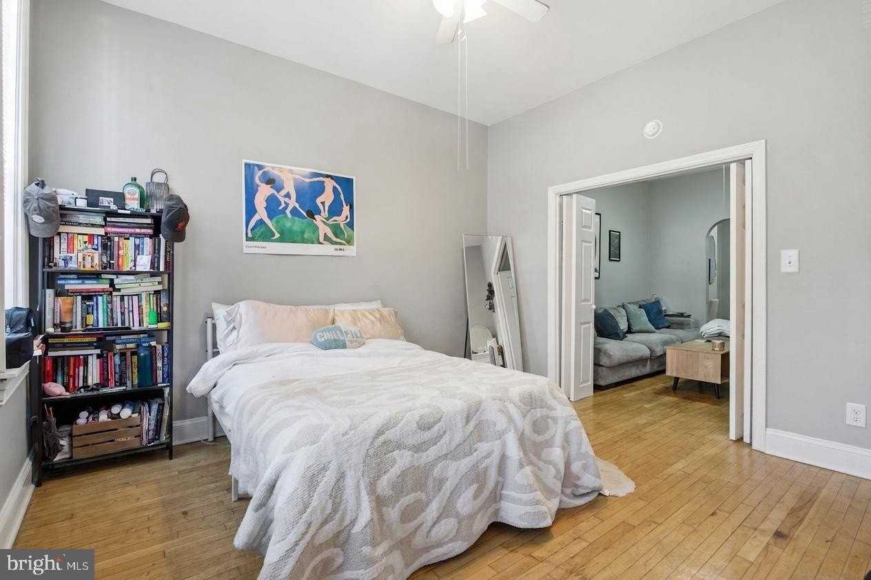 1412 Light St #2 - Photo 7 of 22