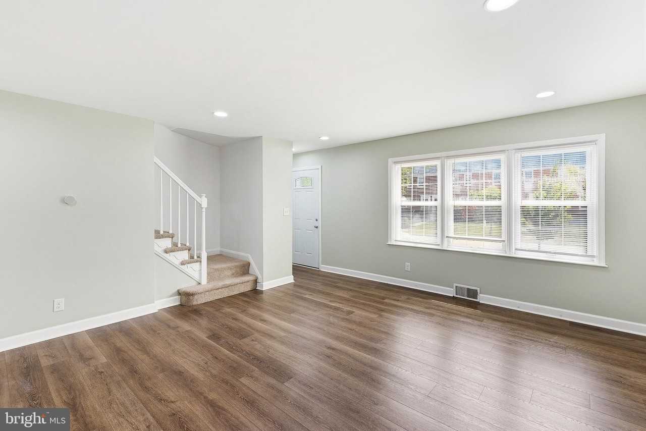 8130 Kirkwall Ct - Photo 5 of 30