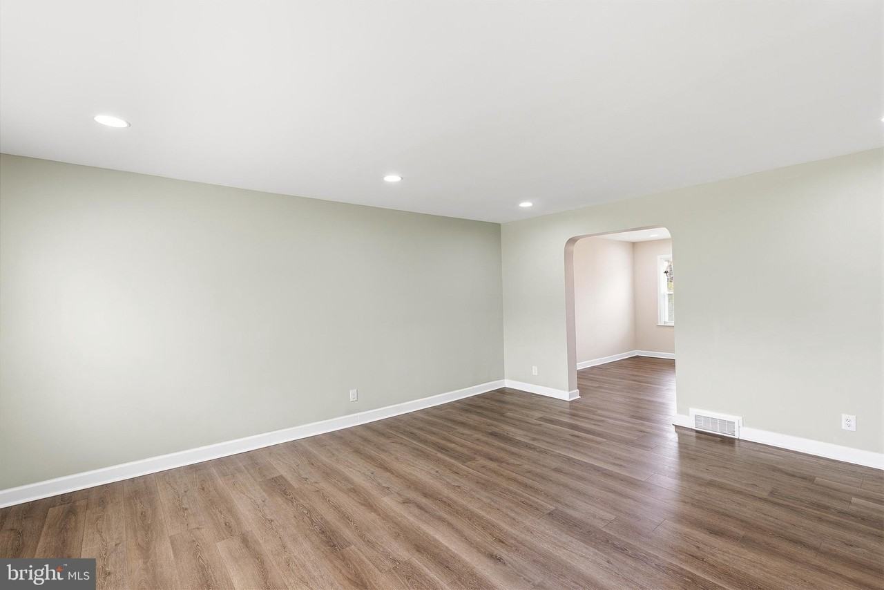 8130 Kirkwall Ct - Photo 6 of 30