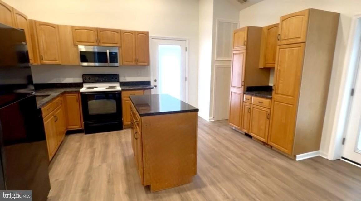 8190 Marshall Corner Rd - Photo 5 of 8