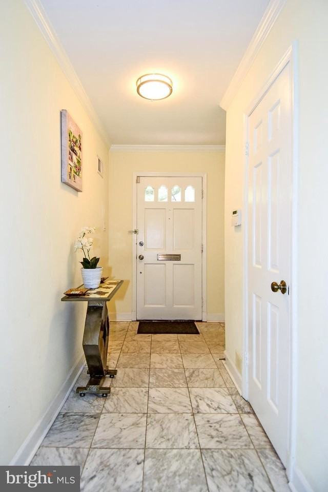 5153 Westbard Ave #15 - Photo 7 of 50