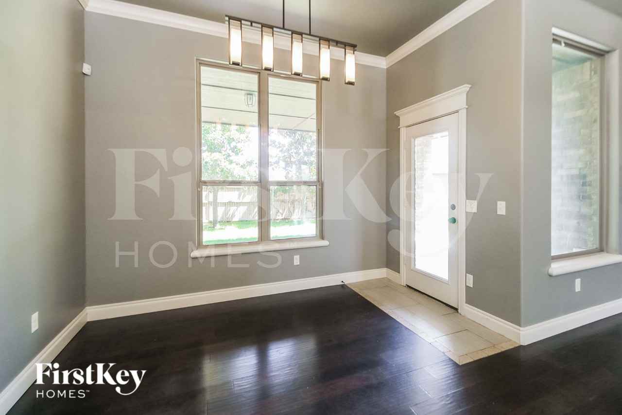 1517 Nw 173rd Ter - Photo 6 of 16