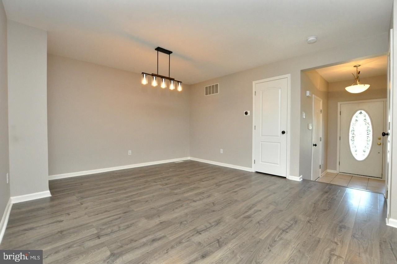 70 Roosevelt Blvd - Photo 6 of 30