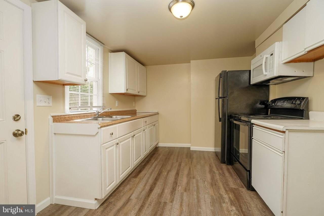 404 Beaver St - Photo 7 of 11