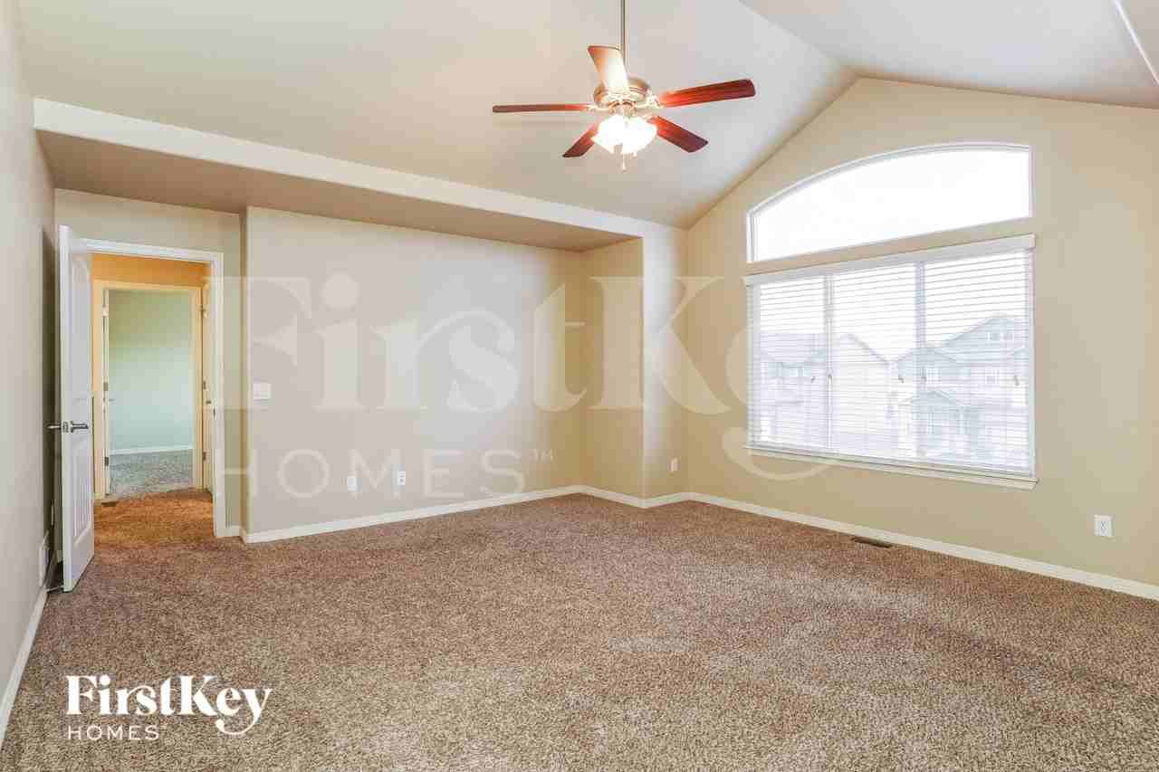 7724 Landover Ln - Photo 7 of 16