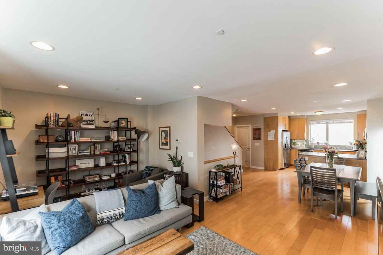 211 Brown St #12 - Photo 3 of 30
