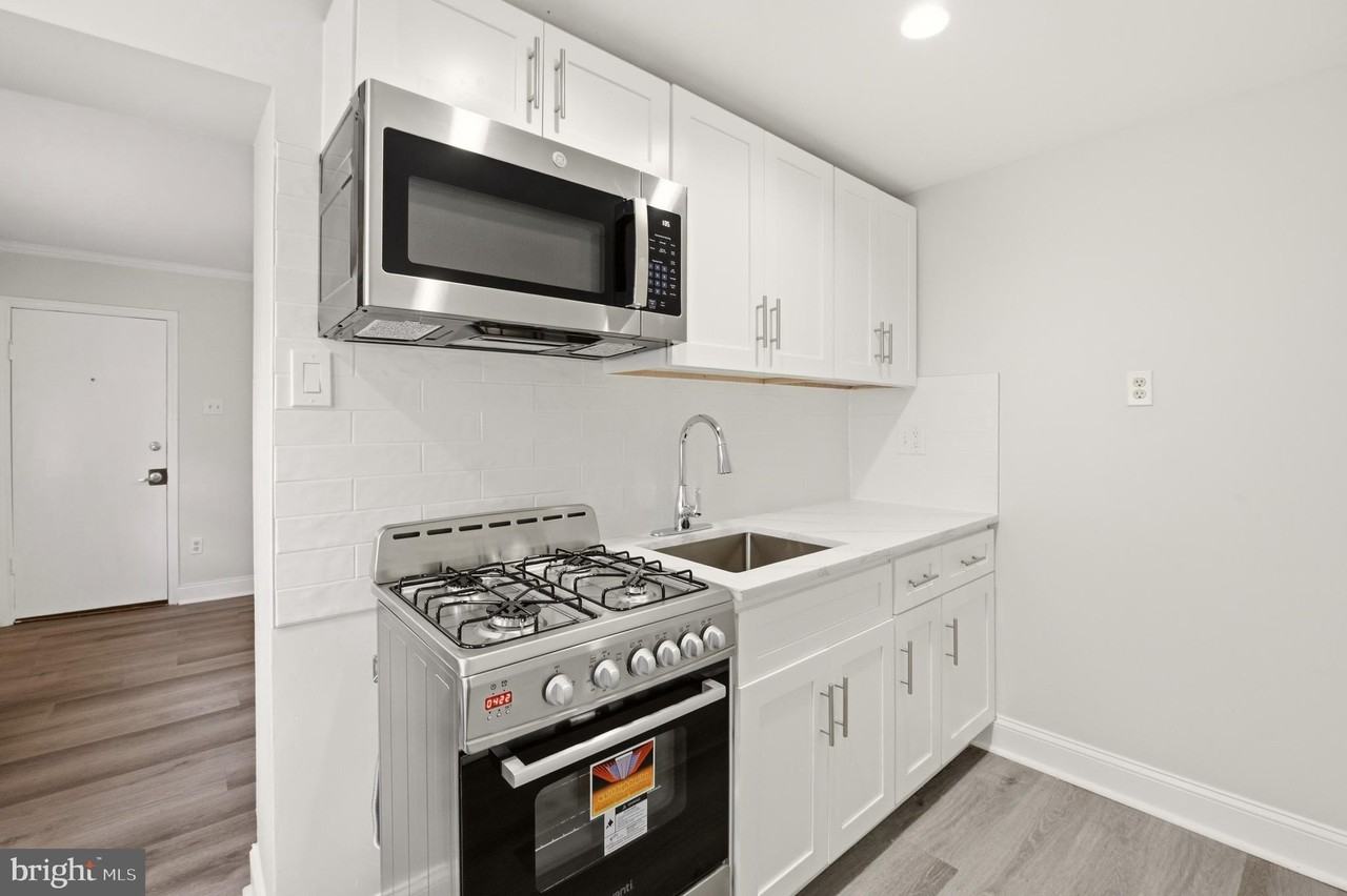 3309 Conrad St #2 - Photo 3 of 13