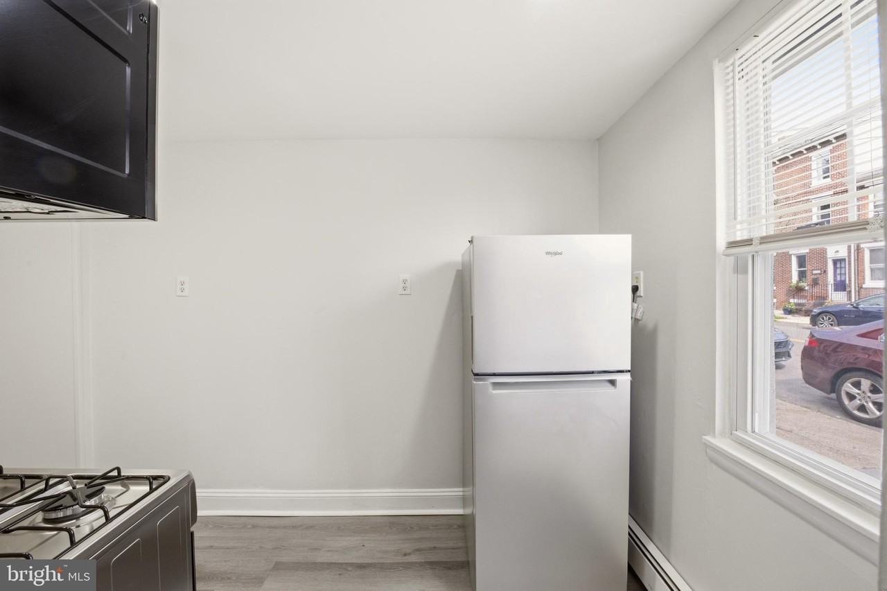 3309 Conrad St #2 - Photo 5 of 13