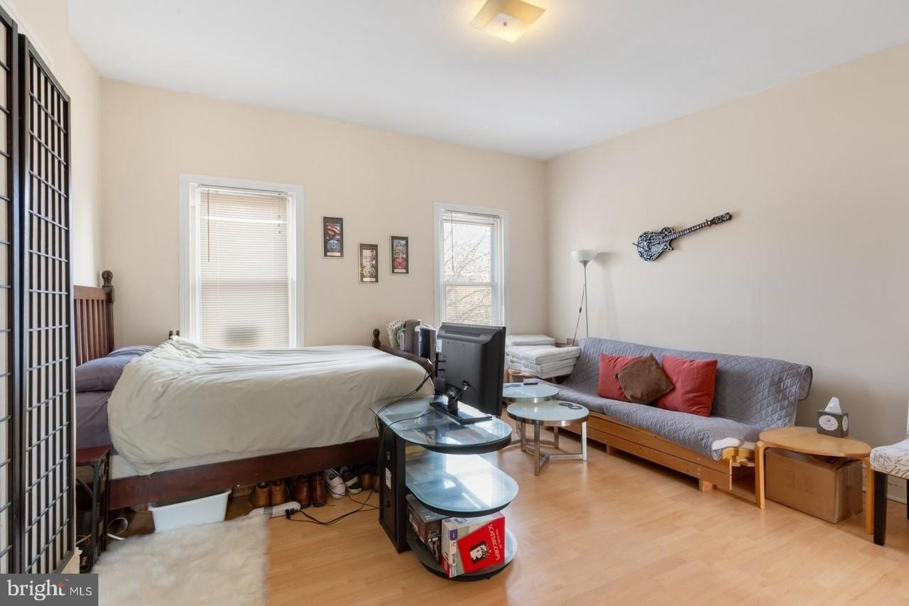 1804 Fairmount Ave #3 - Photo 3 of 14