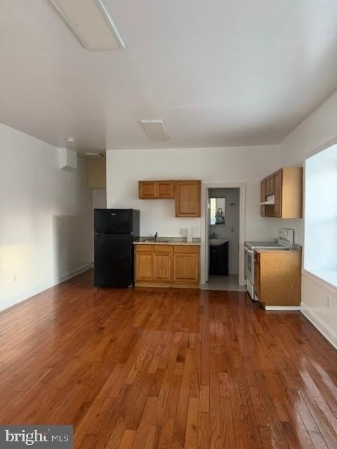370 Jackson St #1F - Photo 3 of 13