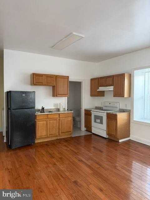 370 Jackson St #1F - Photo 4 of 13