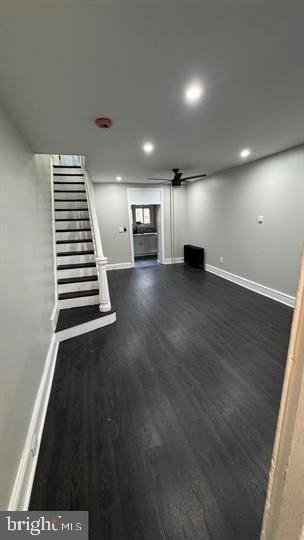 2035 Dennie St - Photo 2 of 9