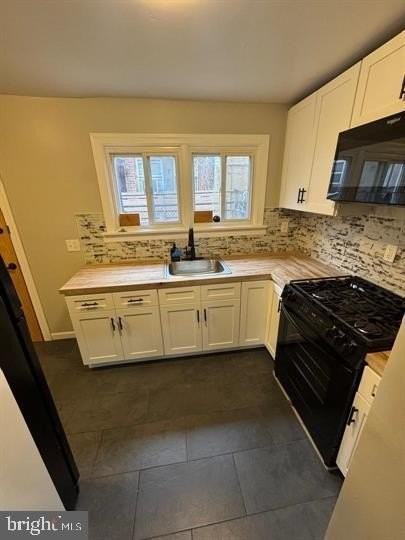 2035 Dennie St - Photo 4 of 9
