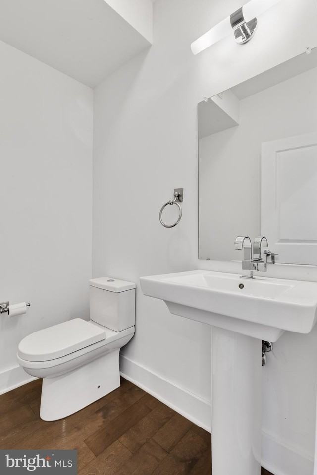 164 W Master St - Photo 7 of 50