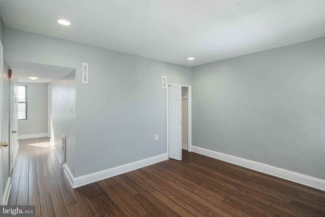 184 E Huntingdon St #3 - Photo 6 of 13