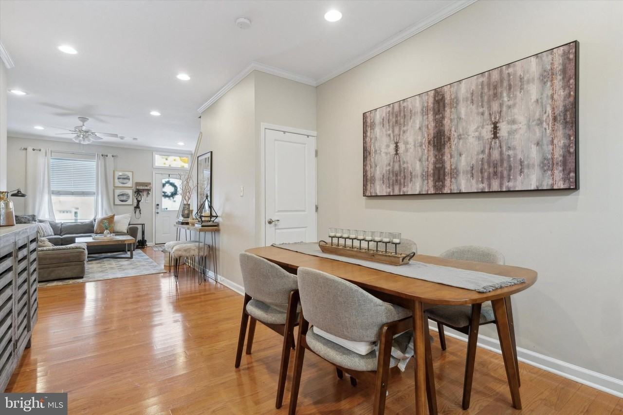 2527 Grays Ferry Ave - Photo 5 of 25