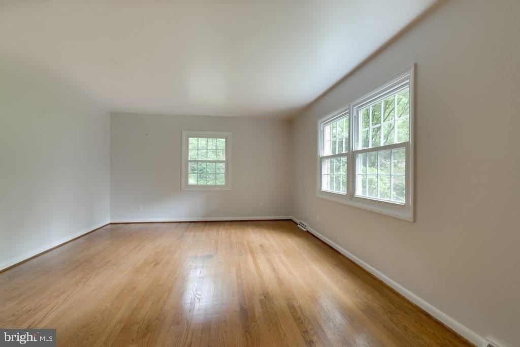 2503 Fowlers Ln - Photo 6 of 50