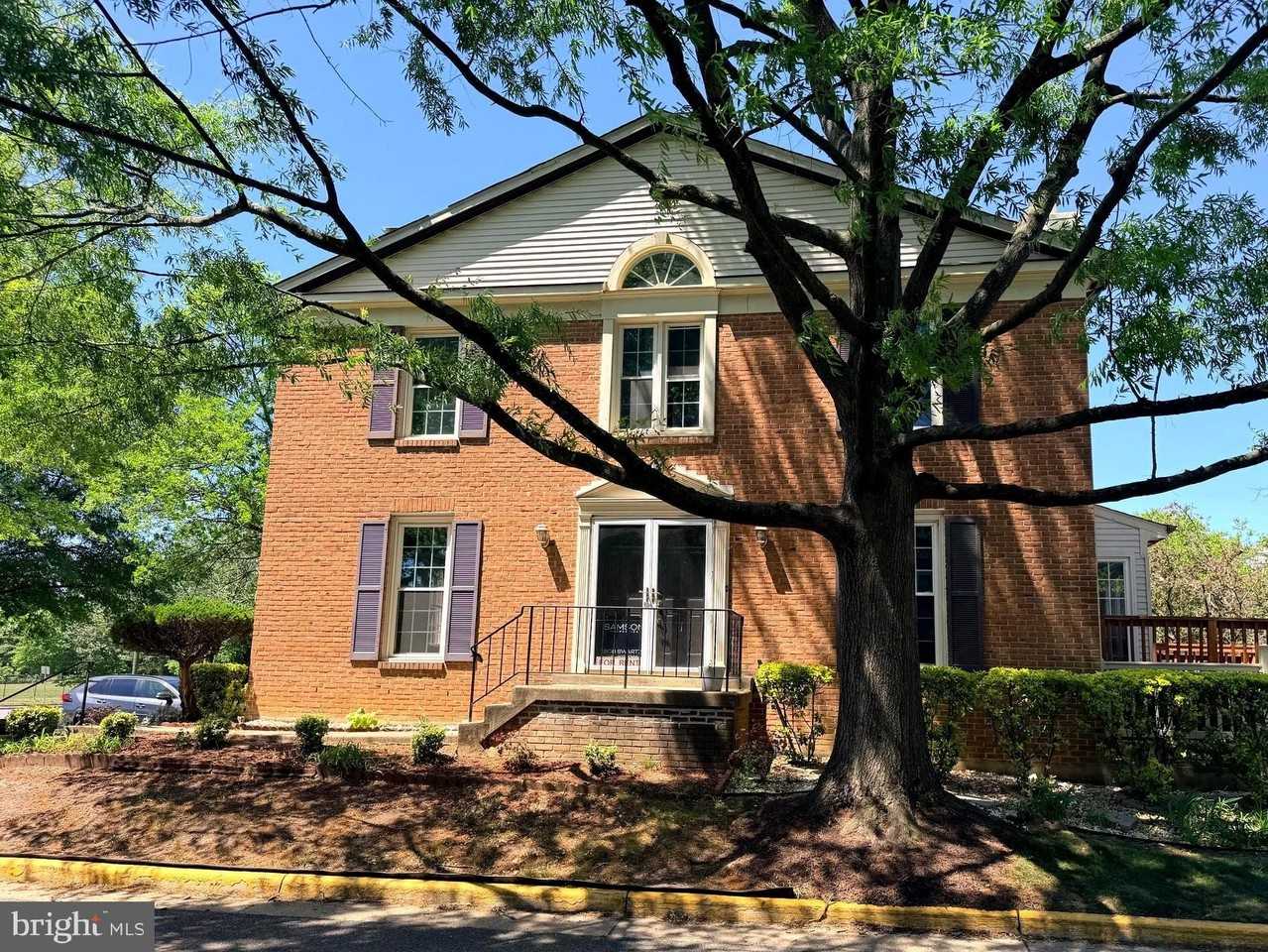 5800 Apsley House Ct - Photo 2 of 4