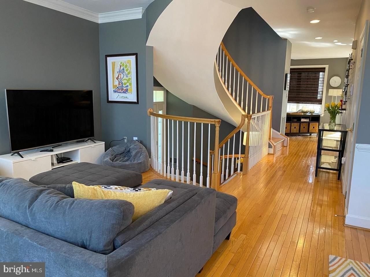 150 Herndon Mill Cir - Photo 3 of 21