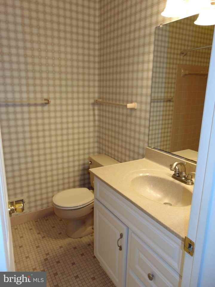 4901 Asquith Ct - Photo 6 of 13