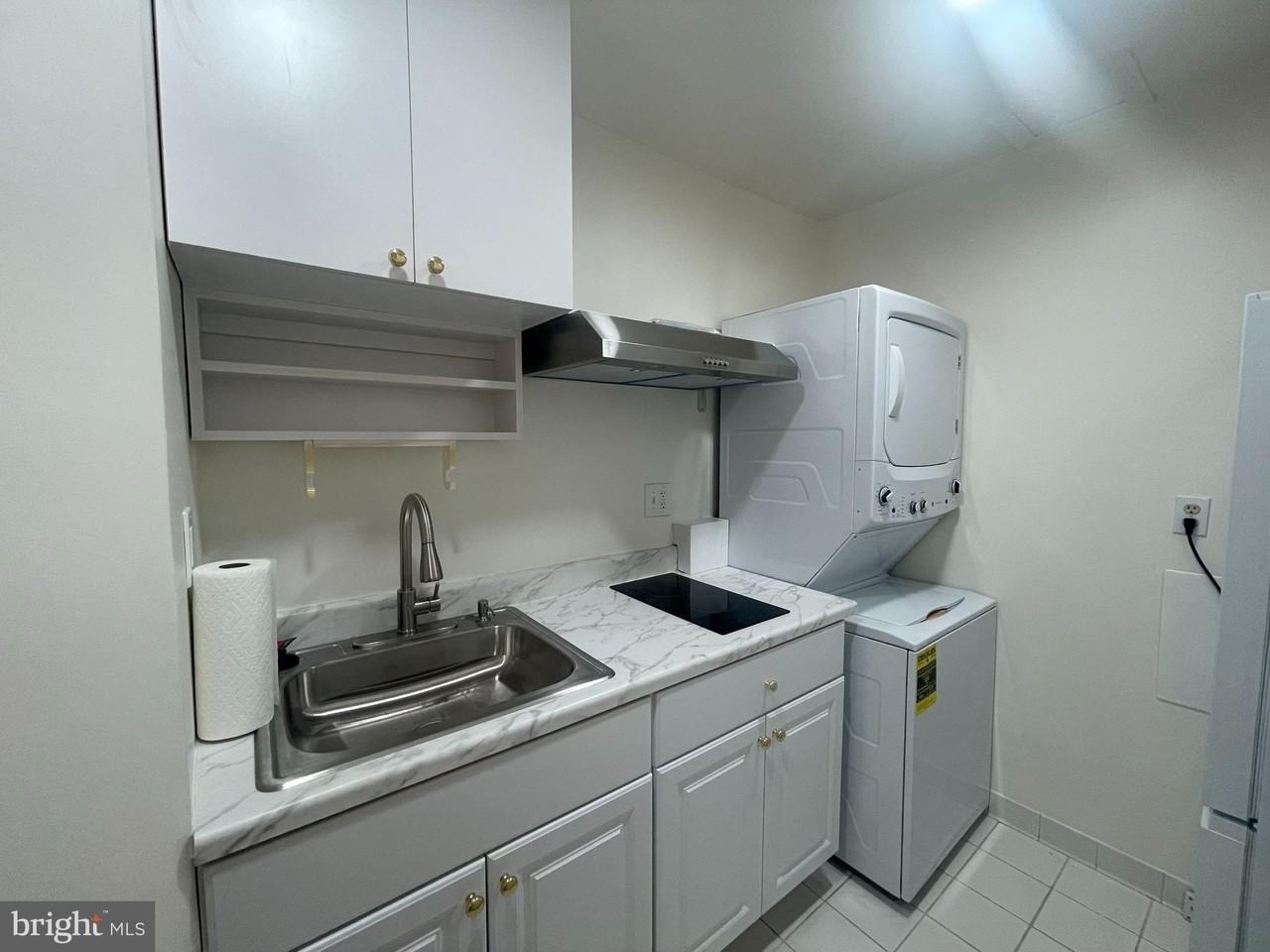 8526 Raglan Rd - Photo 5 of 8