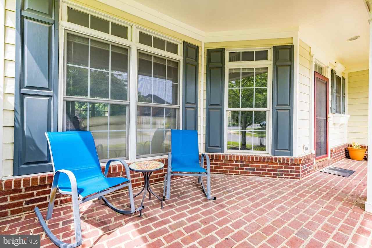 19194 Coton Hall St - Photo 4 of 50