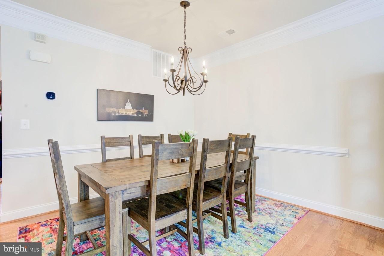 15160 Kentshire Dr - Photo 6 of 36