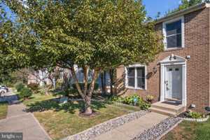 featured image of 3390 Longbow Ct