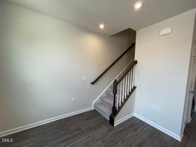 1004 Channing Park Cir - Photo 2 of 31