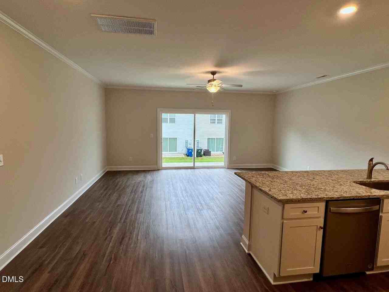 6905 Outfall Point Ln - Photo 7 of 44